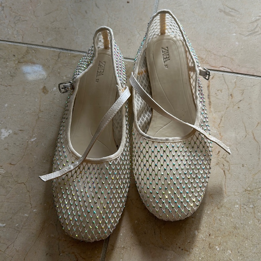 Zara crystal mesh flats size 37
